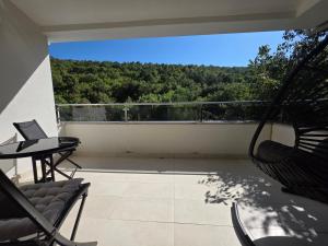 Villa Zara, Heated Pool, Jacuzzi, Sauna, 8 Guests