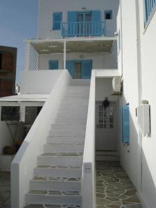 Carmel Studio Apartment Paros Greece