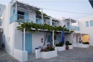 Carmel Studio Apartment Paros Greece