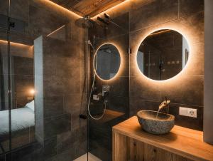 OLDWOOD CHALET - Design Chalet & Balcony