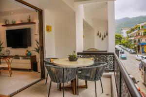 Brand NEW Condo in Heart of Zona Romantica