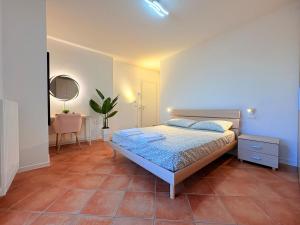 Venezia-Mestre Train station modern suites