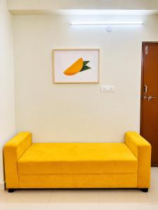 Yellow Delight 2BHK Themed flat near US Consulate