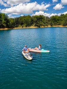 Levit Glamping - Hotel Frente al Embalse Guatapé Peñol