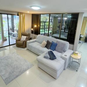 Sun and Moon House