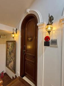 Mademoiselle Homestay & Cafe