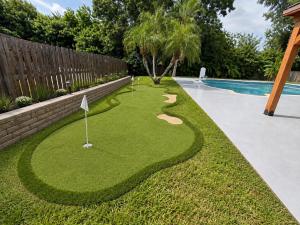 Family Fun House Pool Mini-Putt 3BR 2BA Sleep 12