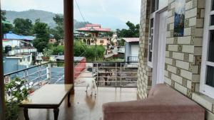 Best Apartments in Bir Billing # Treasure of Himalayas House# Cheapest Apartment In Bir billing# Bir billing distance 15 KM #baijnath temple 2 KM# Rooftop #home made food