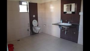 2BHK Villa,1st floor,Kitchen, near Airport