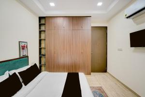 Palette Hotel and Resort Mansarover Extension