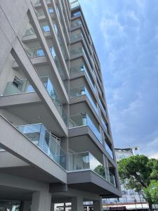 Nember Sea Houses 31 family apartment