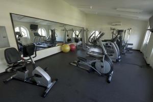 Modern Beachfront Condo with Pool - Sapphire 116