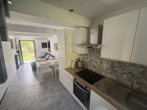 House with Private Pool in Spindoli - 100 m²