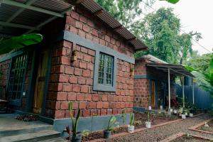 Alkebulan cottages