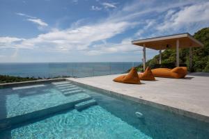 Villa Tequila Sunrise