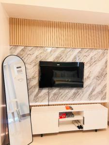 One Lakeshore Studio SM Lanang