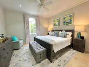 Tropical Holiday Rental Villa - Villatre