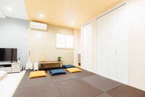 New! Direct to Shinsaibashi & Umeda! Uemachi 大阪城公園徒歩 中央区の一棟貸切 最大11名