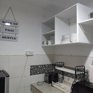 Palm Suite Diani Beach, 2 Min Walk to Beach