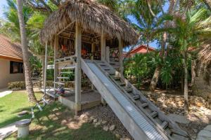 Beachfront Paradise Pool and Staff