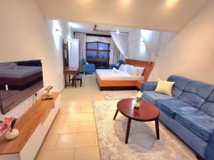 Calla Seaview Studio in Diani