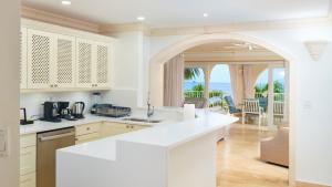 Beachfront Condo - Saint Peters Bay 301 2 bed