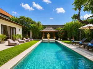 Luxury 4BR Villa Seminyak 4 Mins To The Beach