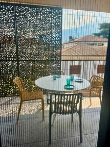 Emmas Riva-Dream relax - im Herzen von Riva del Garda mit Terrasse, WLAN, Garage und 3 Citybikes