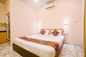 FabHotel Hill View Cottages - Nr Club Cubana