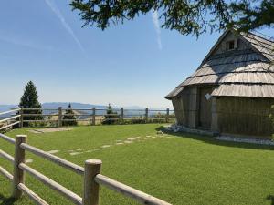 Chalet Velika Planina with Sauna - I FEEL ALPS