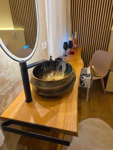 La Perla Rossa Suite House