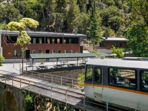 Hill Suites Zachlorou