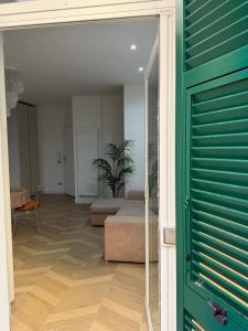Palazzi private entrance and parking