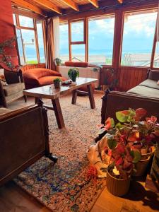 Bohemian Suite with a View of Lake Sapanca In the middle of nature