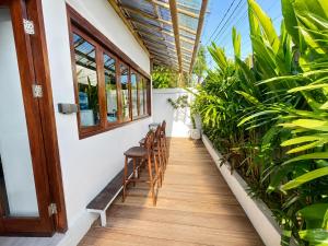 Canggu Private Pool-6 Min to FINNS & Berawa Beach