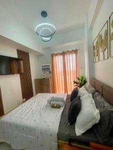 Studio Condo Staycation I The Courtyard at Scala I Taguig City