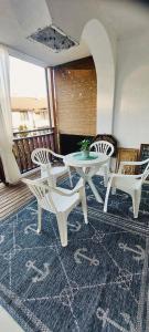 CAPTAINs SUITE at Marina Dinevi, Arena 1, parking