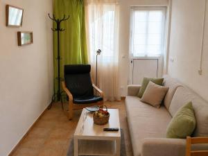 Pavlos Apartment - Leontari Stay with Garden View