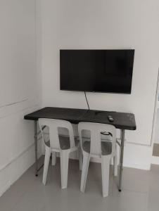 Vins Place Studio near DRMC City Hall ePark