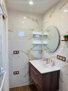Apartamento con terraza cerca del puerto Algeciras