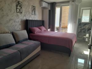 Apartmani Holiday Sutomore