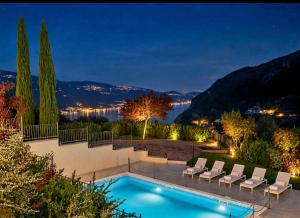 Ferienwohnung am Gardasee in Tignale, Pool, Seesicht, WLAN kostenlos