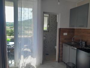 Apartmani Holiday Sutomore