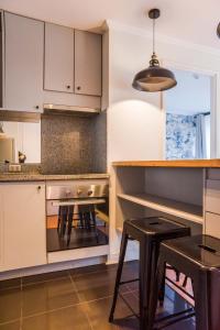 Live Providencia from your cozy home