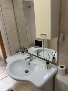 Villa BESA - BA Debar