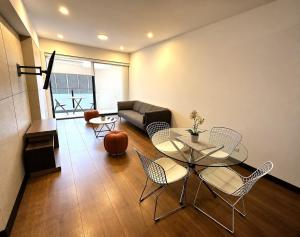Aparts 4 Days 1 or 2 Bedroom Apartment San Isidro Business Zone 06