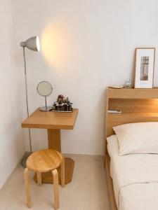New Long-term stays welcome 3 minutes to Seokchon Station Parking Sunlight Baby chair Air conditioner 2 minutes to Lotte World 3 minutes to the sports complex 4 minutes to KSPO