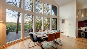 Exclusive Wooded Chalet w Magnificent River Views
