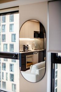 Chic 2-Person Stay - Montréal Transit Nearby