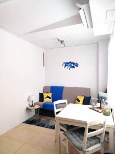 Summer Cozy Studio Delfin